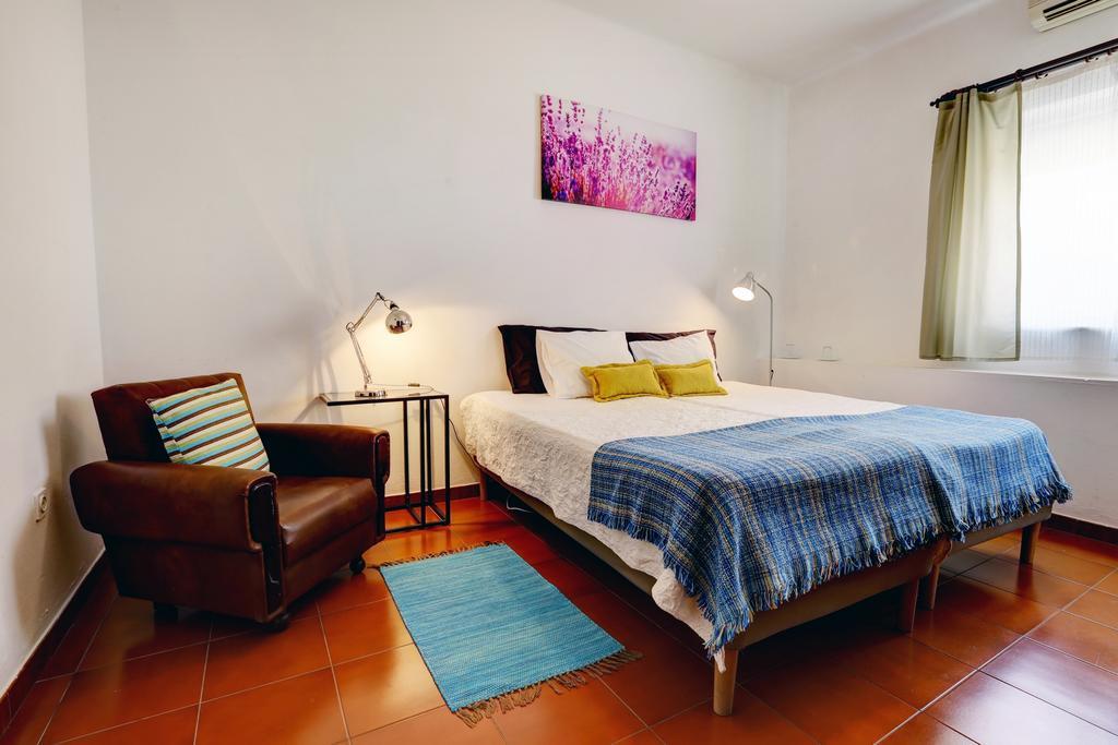 Alojamentos Oasis Мертола Номер фото
